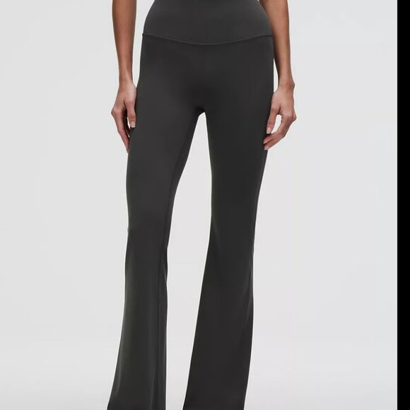 Lululemon Groove Super-High-Rise Flared Pant Nulu Graphite Grey Size 10 - Picture 1 of 9